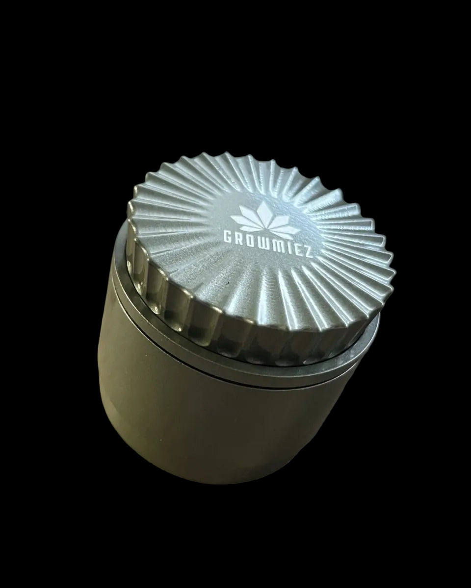 Wellenschliff Grinder grün mit Growmiez Logo